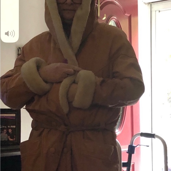 Cozy Tan Hooded Coat with Faux Fur Trim - Picture 1 of 2